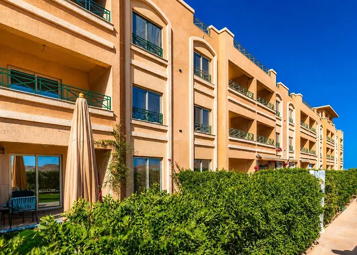 Sahl Hasheesh Luxury Bay View G228